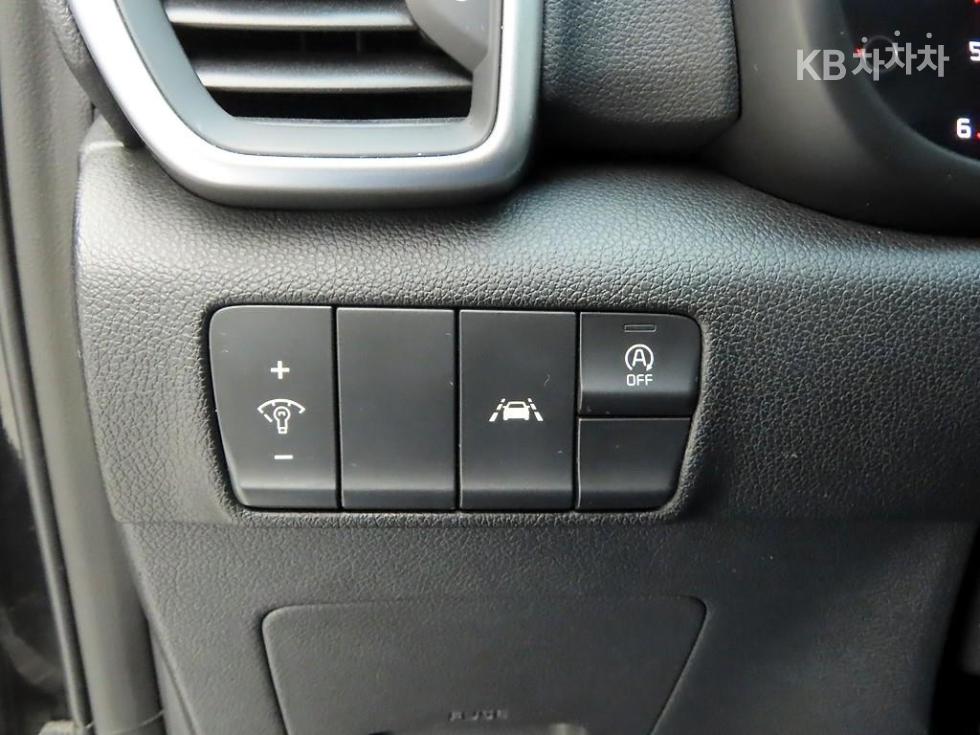 2020 - kia sportage