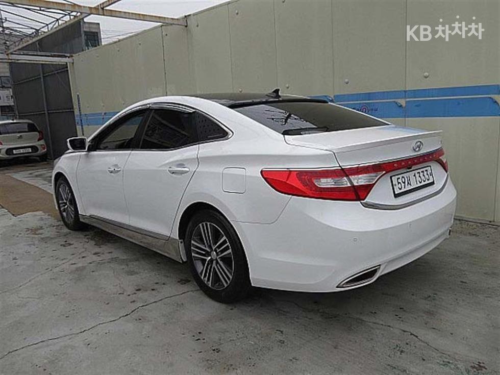 Hyundai Grandeur — miniaturë 4