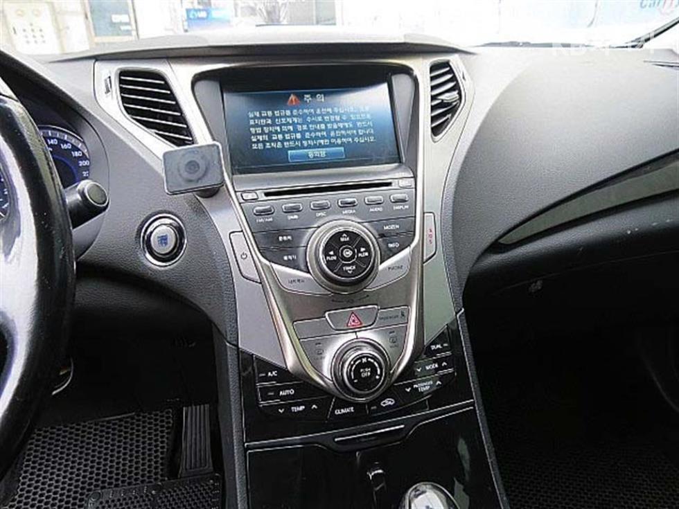 Hyundai Grandeur — miniaturë 8