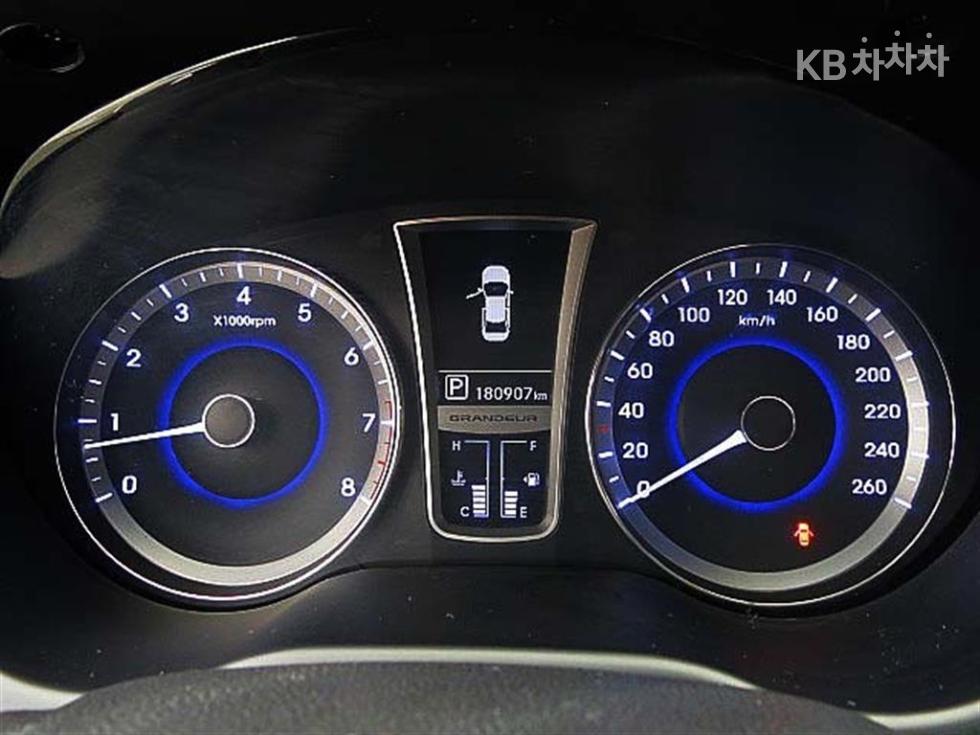 Hyundai Grandeur — miniaturë 9