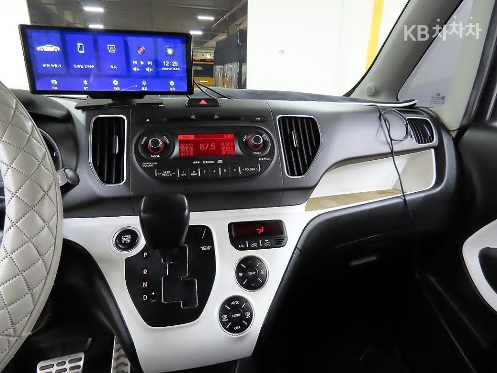 2013 - kia ray