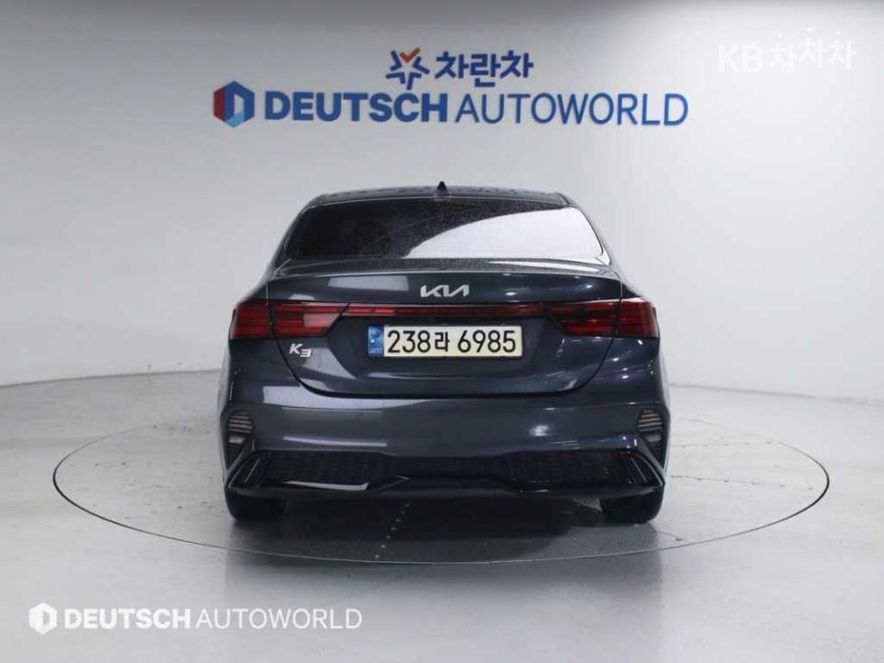 2022 - kia k3