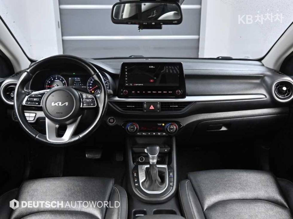 2022 - kia k3