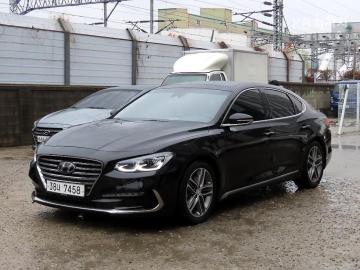 Hyundai Grandeur 렌터카 3.0 LPi 익스클루시브 — foto 1