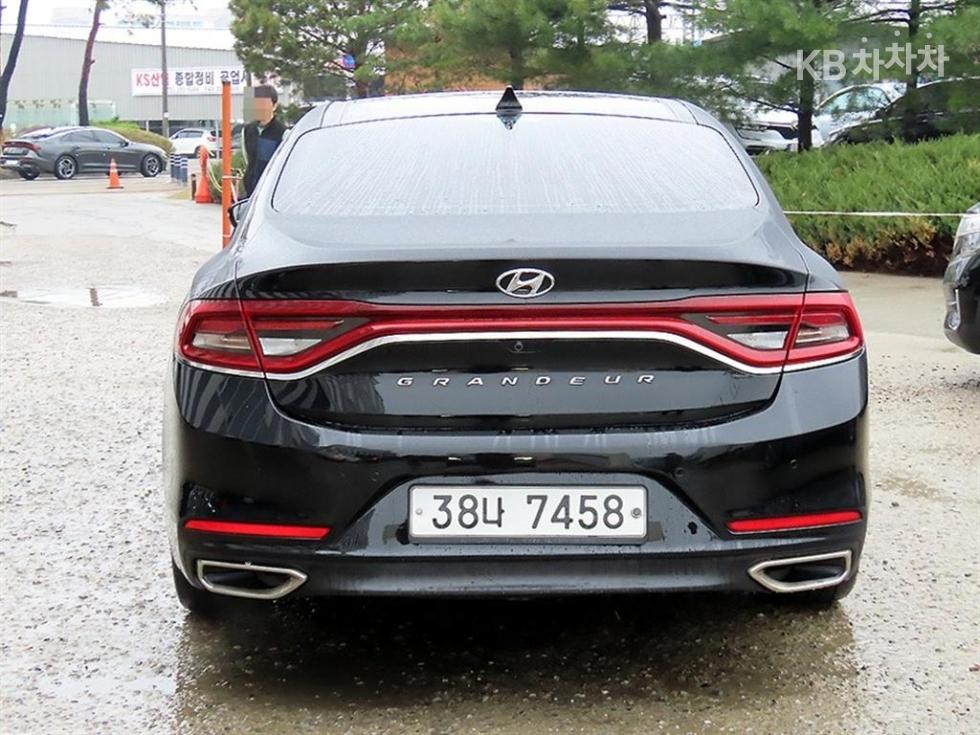 Hyundai Grandeur — miniaturë 4