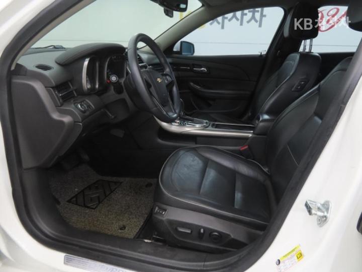 Chevrolet Malibu 2.0 LTZ Deluxe Pack Black Wheel 6