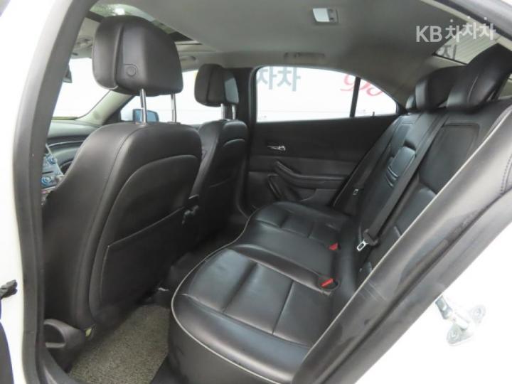 Chevrolet Malibu 2.0 LTZ Deluxe Pack Black Wheel 7