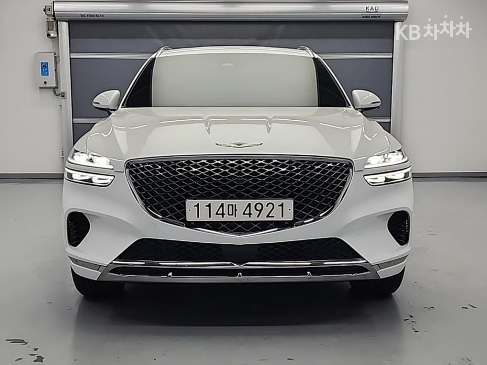 2022 Genesis GV70 photo