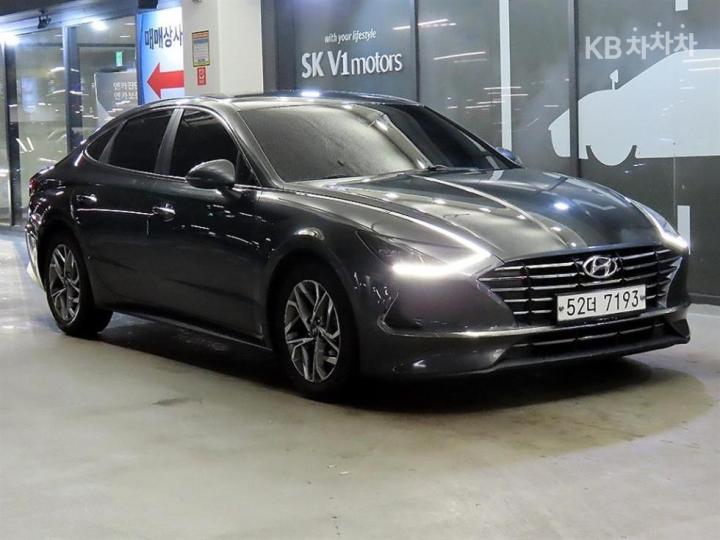 Hyundai Sonata DN8 2.0 Premium