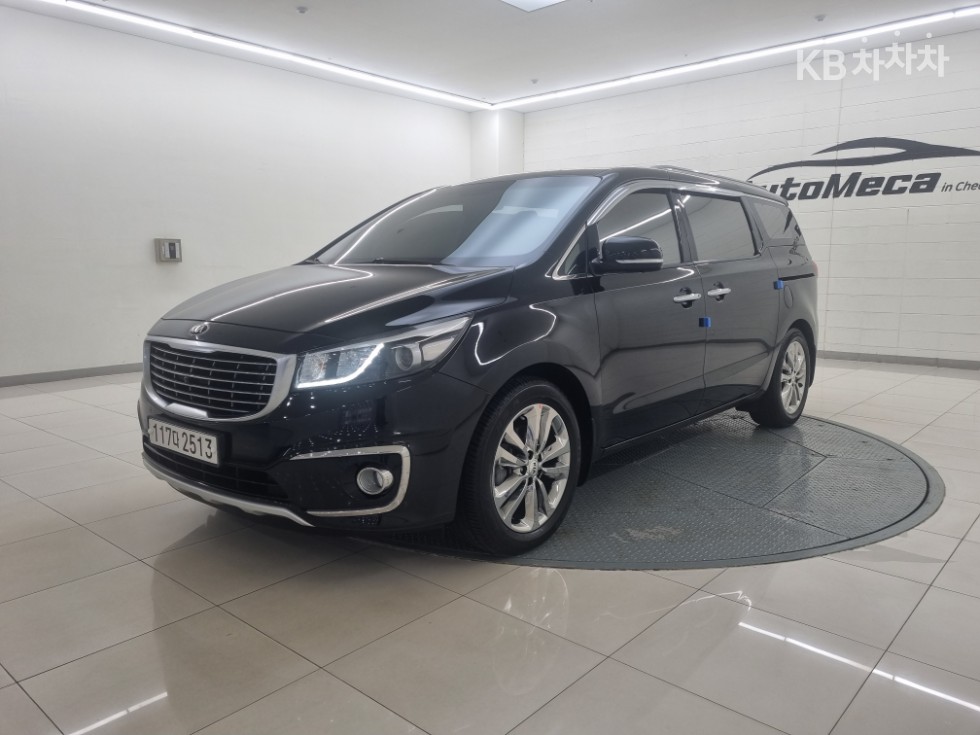 2017 - kia carnival