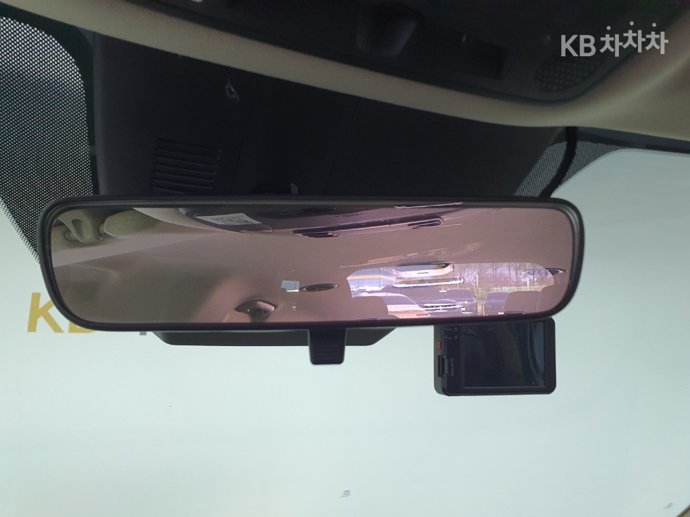 2021 - kia carnival