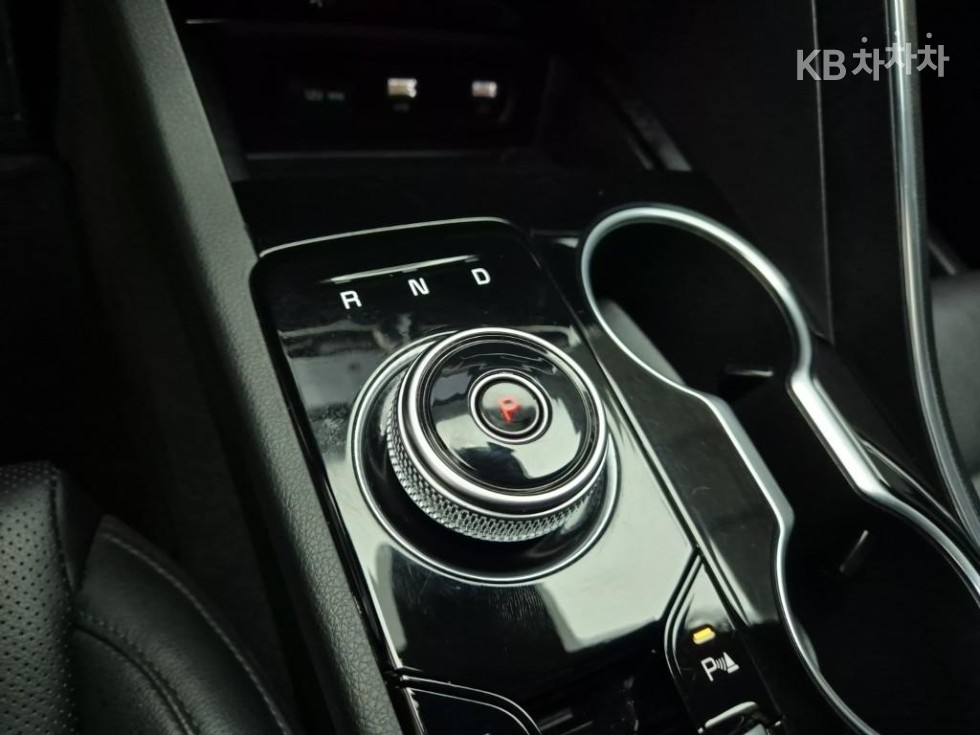 2023 - kia k5