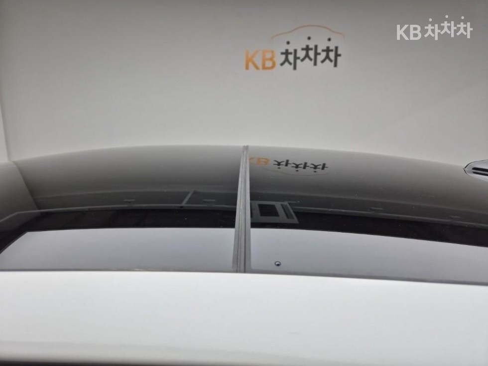 2023 - kia k5