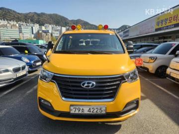 Hyundai Starex lpi  15  seats — foto 1