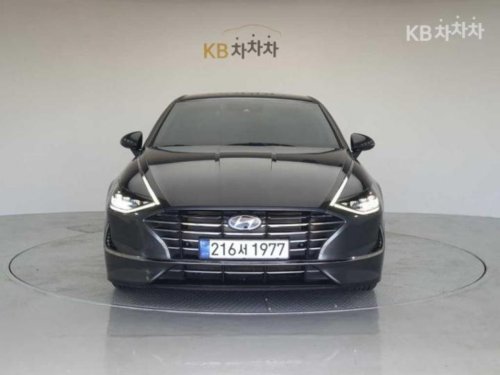 Hyundai Sonata DN8 2.0 Premium