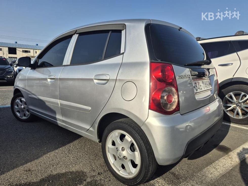 2011 - kia morning