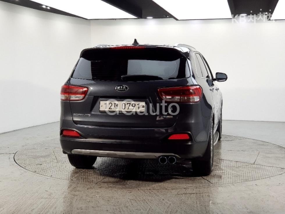 2016 - kia sorento