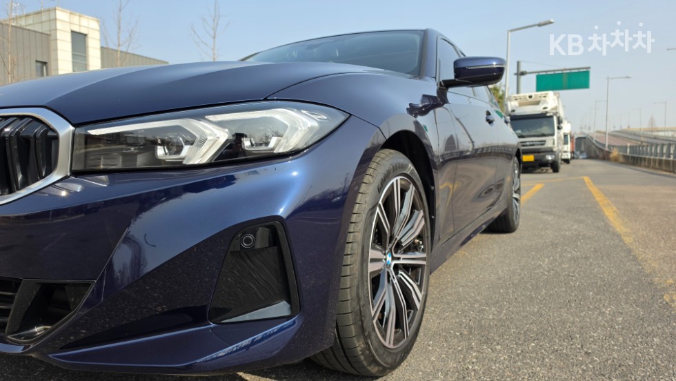 2025 - bmw 3 series