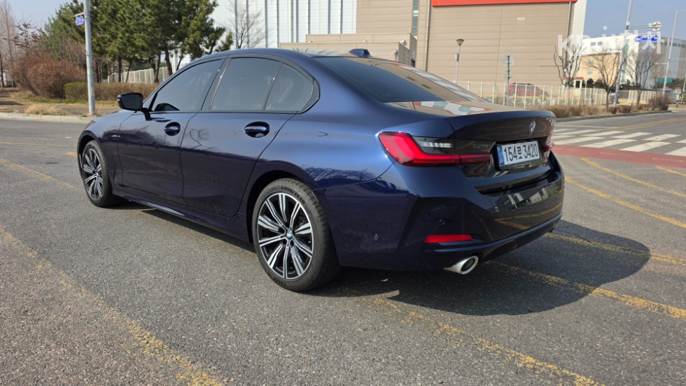 2025 - bmw 3 series