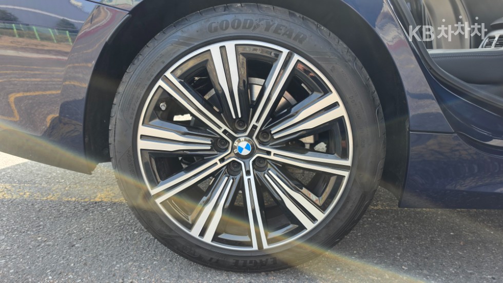 2025 - bmw 3 series
