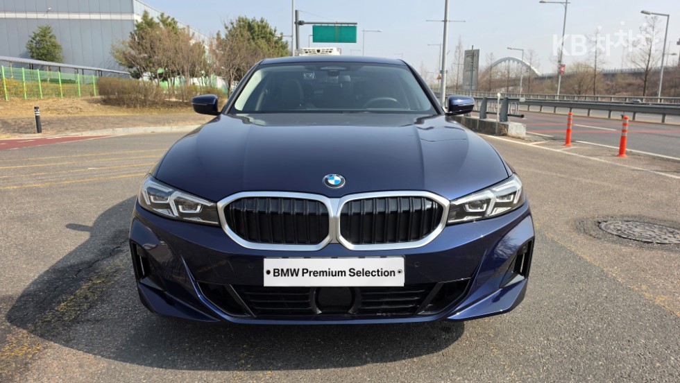 2025 - bmw 3 series