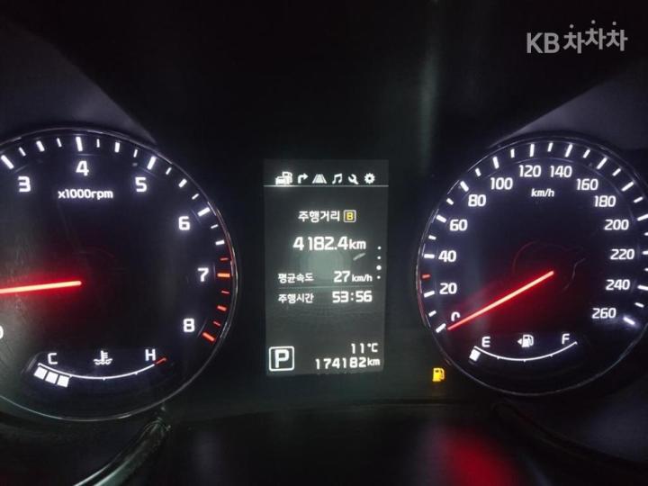Kia K9 3.8 GDI Noblesse 7