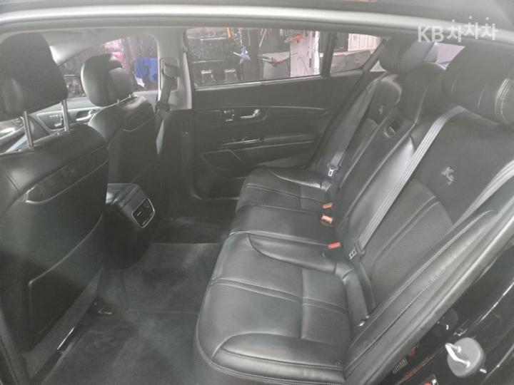 Kia K9 3.8 GDI Noblesse 10
