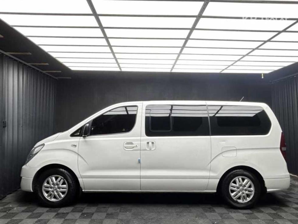 2018 - hyundai grand starex