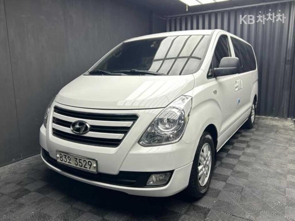 2018 - hyundai grand starex