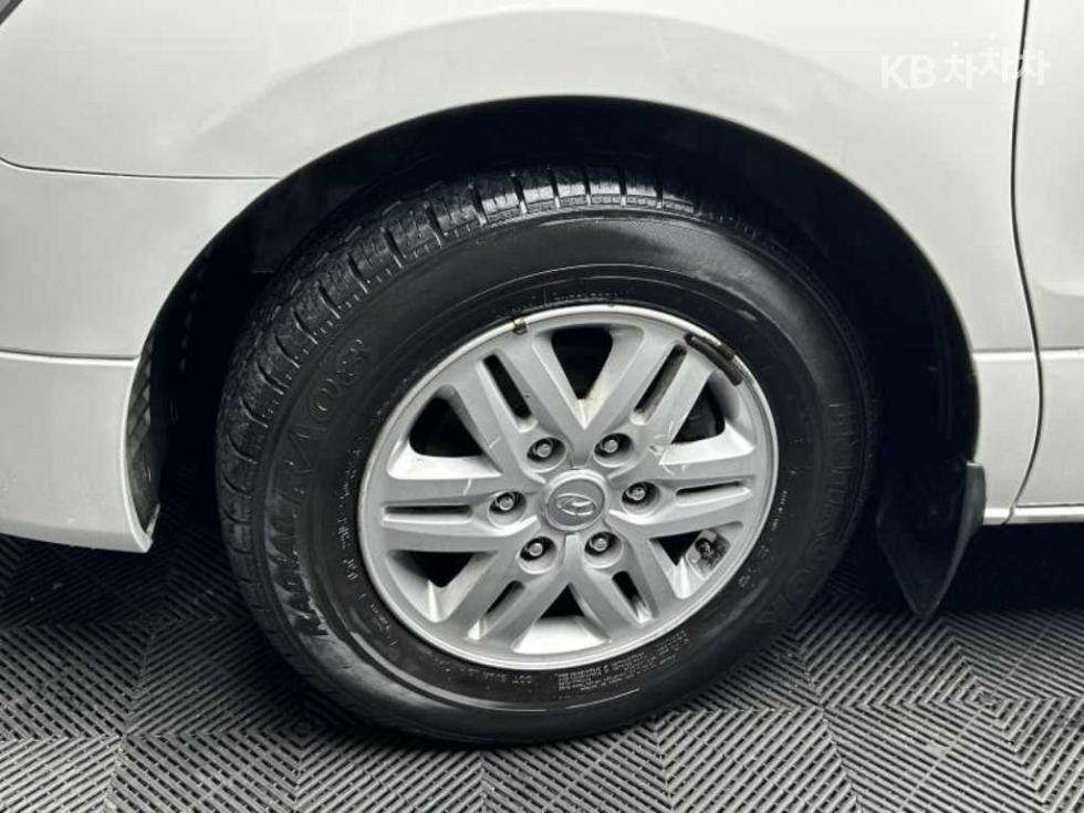 2018 - hyundai grand starex