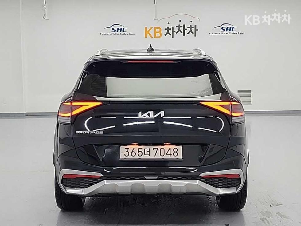 2023 - kia sportage