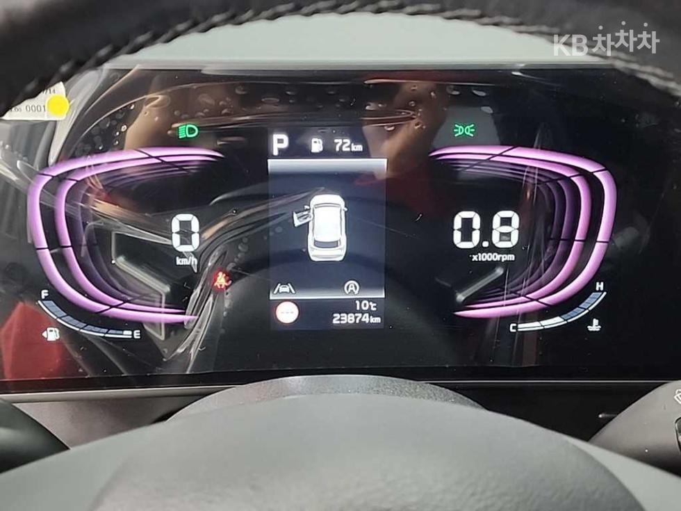 2023 - kia sportage