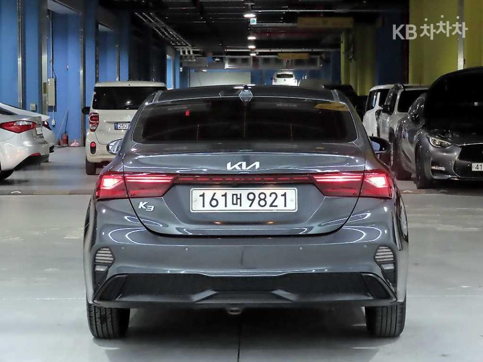 2022 - kia k3