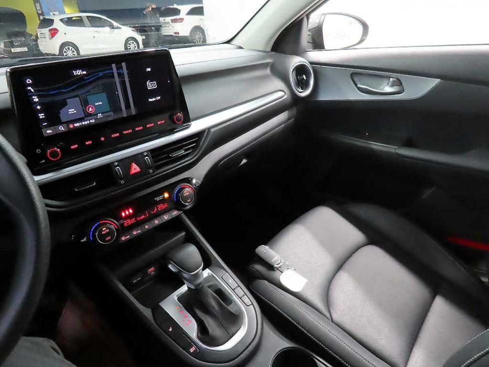 2022 - kia k3
