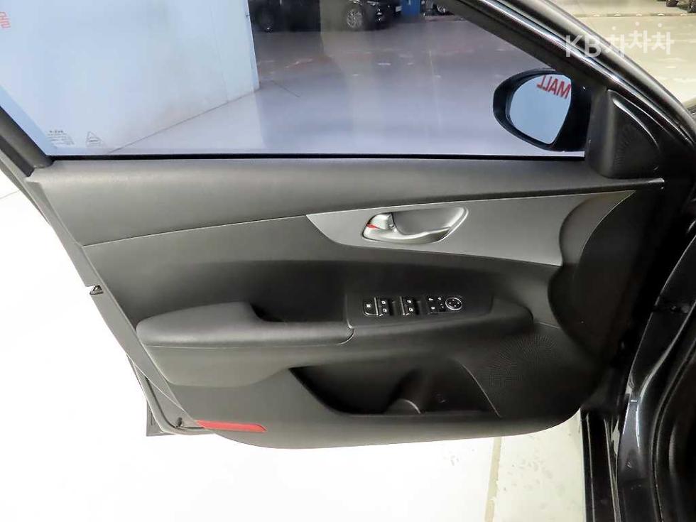 2022 - kia k3