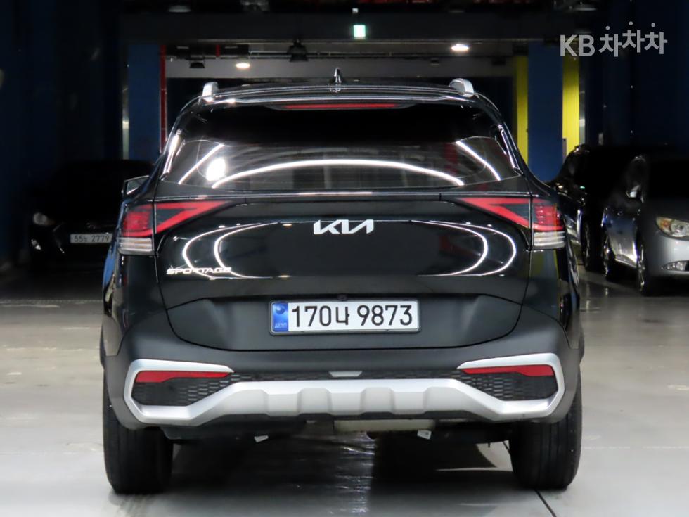 2023 - kia sportage