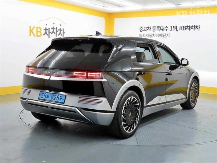Hyundai Ioniq5 Long Range Prestige 4