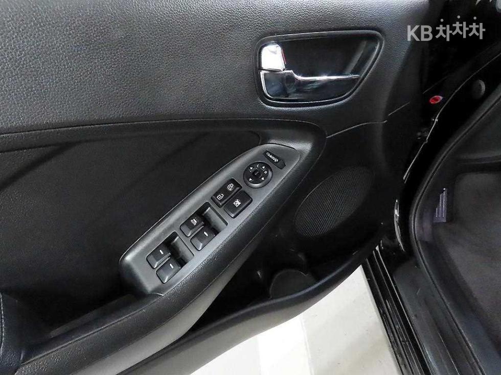2013 - kia k3