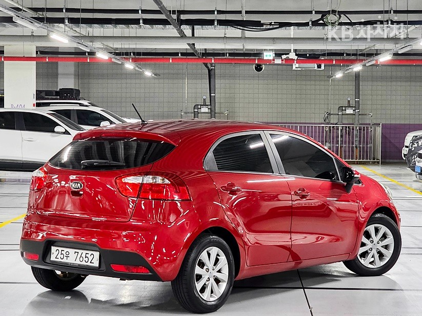 2013 - kia pride