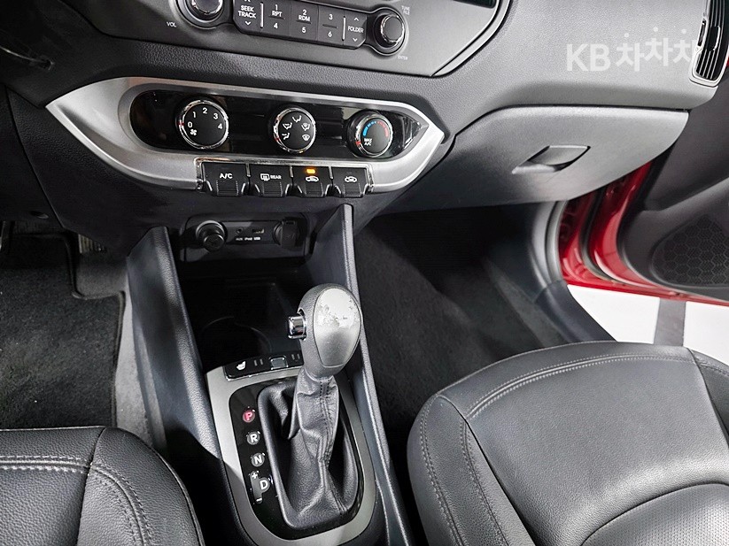 2013 - kia pride