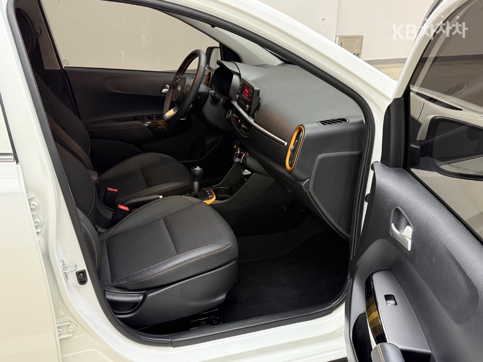 2021 - kia morning