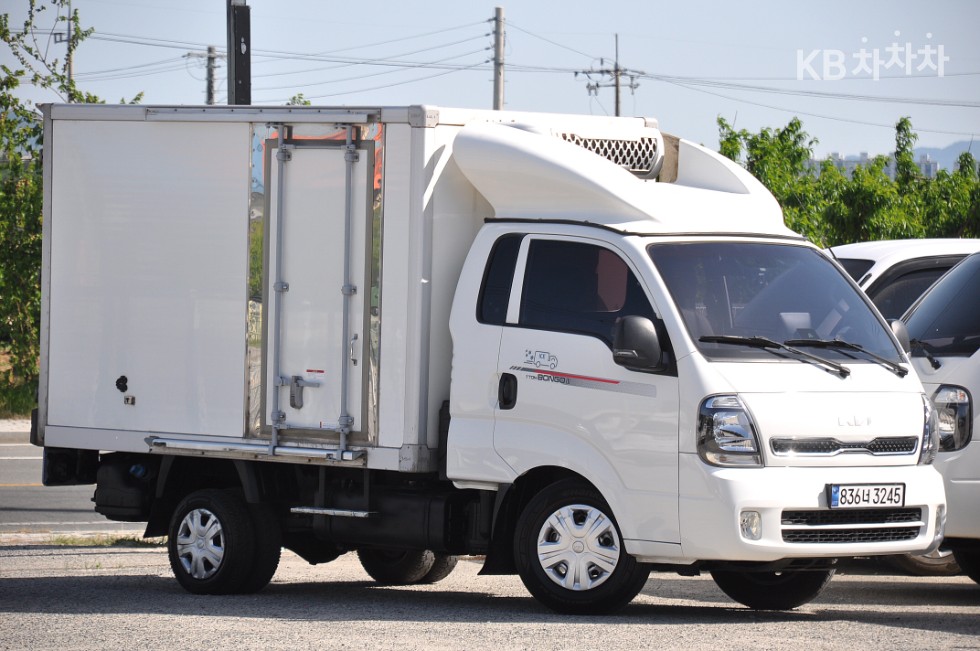 2023 - kia bongo iii