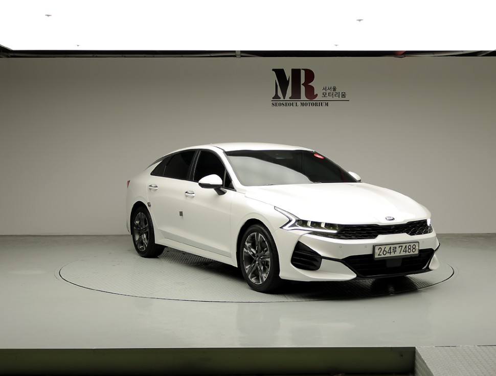2020 - kia k5