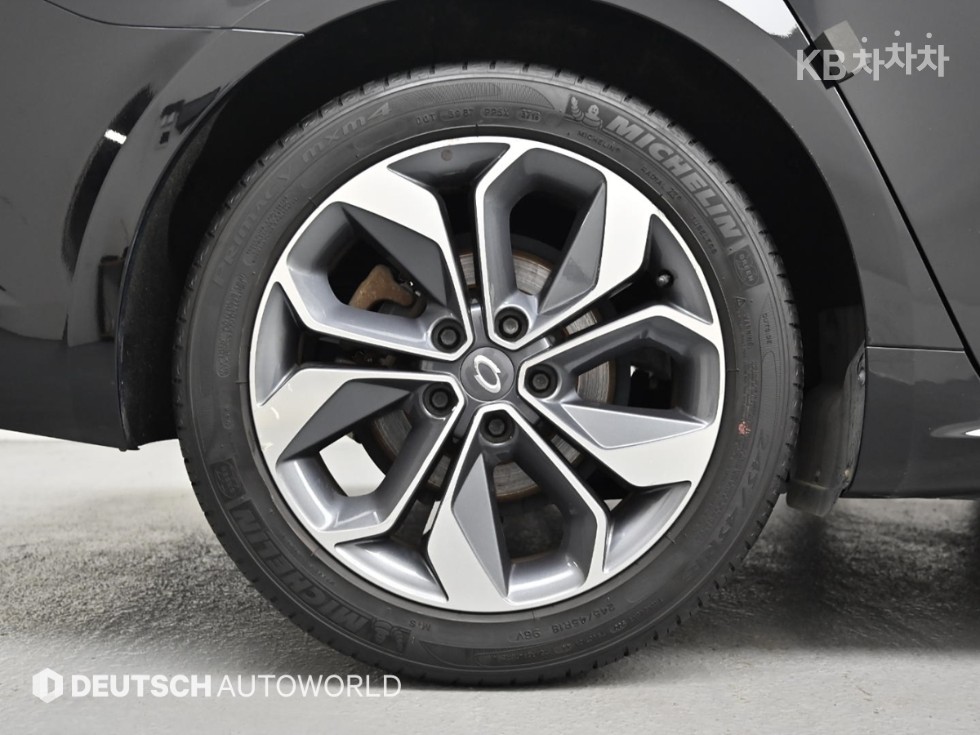 Renault Samsung SM6 — miniaturë 5