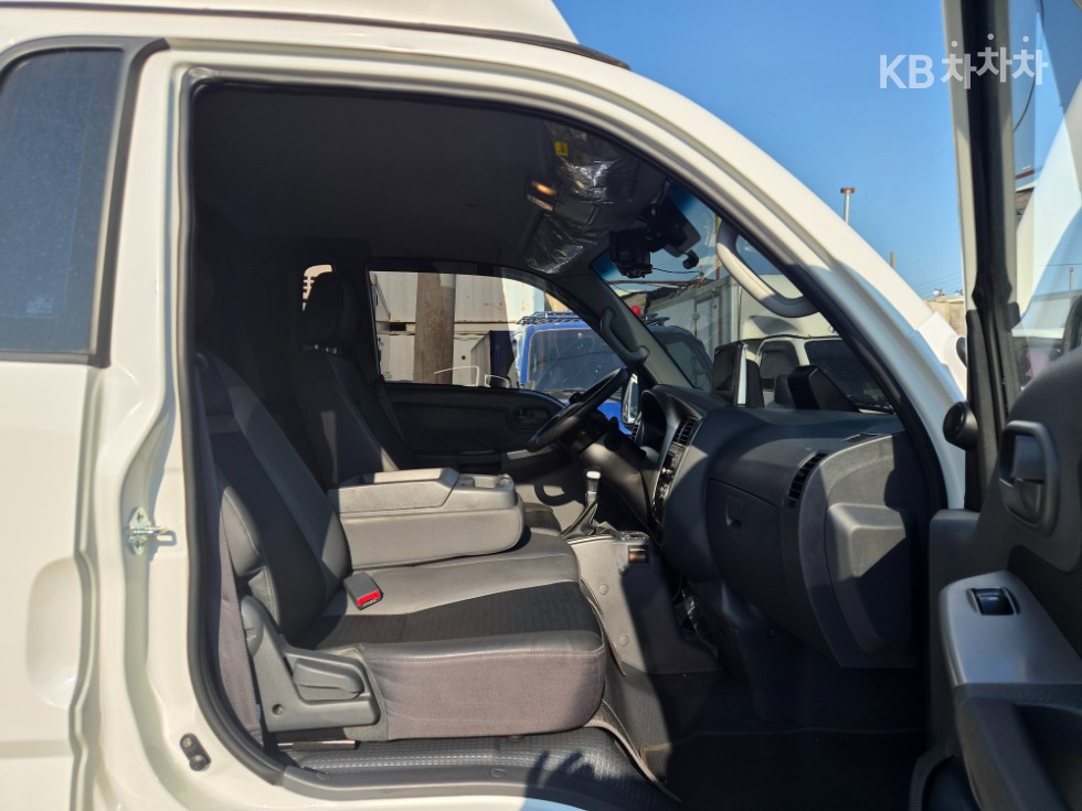 2025 - kia bongo iii