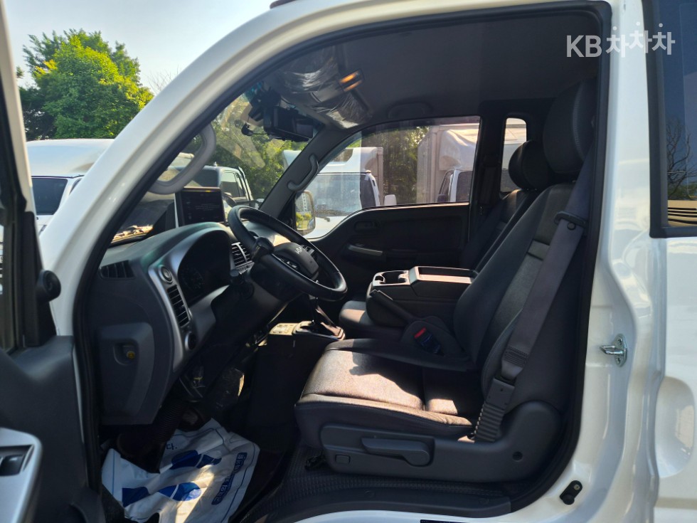 2025 - kia bongo iii
