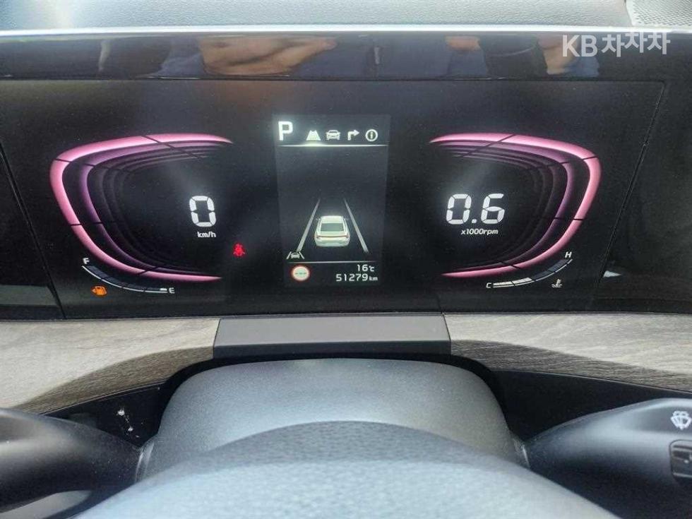 Kia K8 — miniaturë 8
