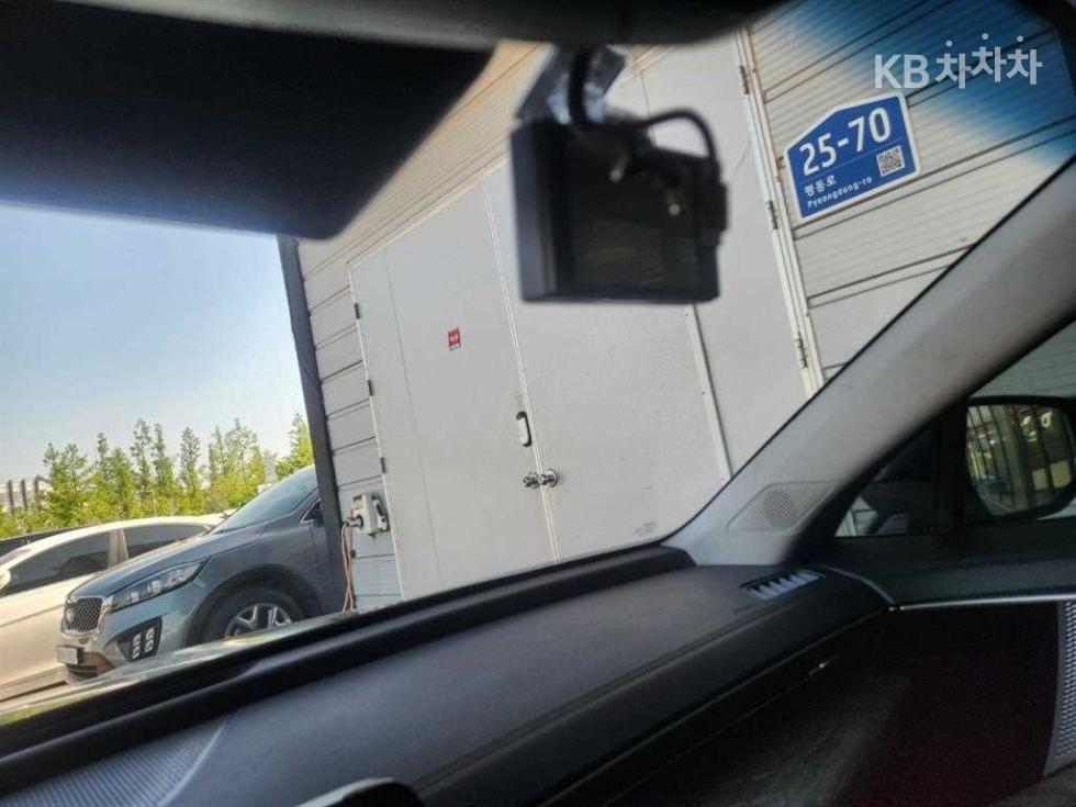 Kia K8 — miniaturë 14
