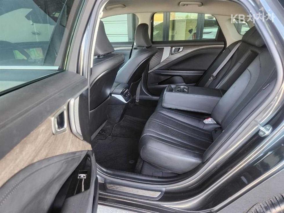 Kia K8 — miniaturë 15