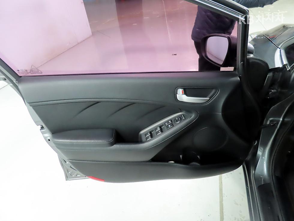 2015 - kia k3